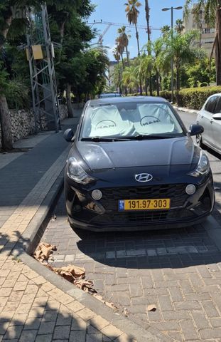 יונדאי i10