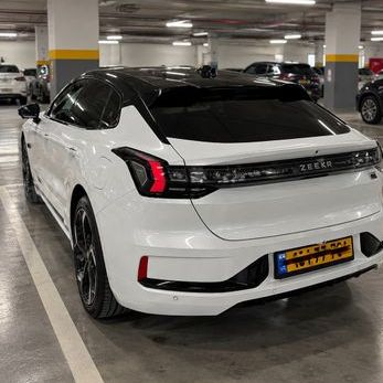 זיקר 001