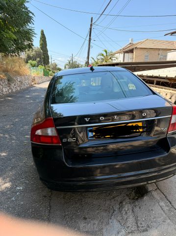 וולוו S80