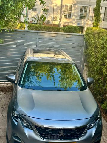מודעת רכב פיג'ו 5008