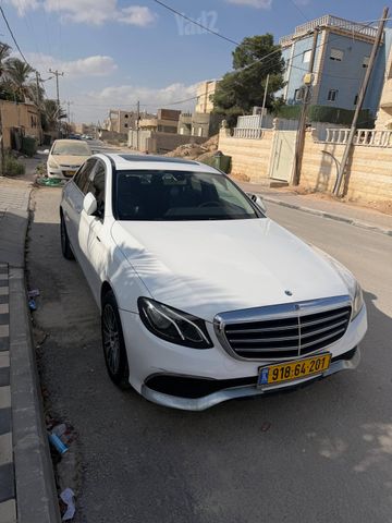 מרצדס-בנץ E-class