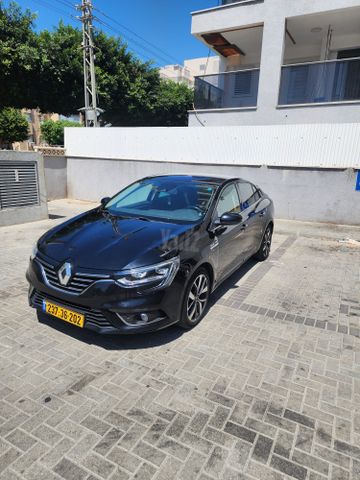 רנו מגאן