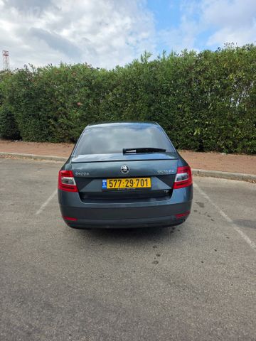 סקודה אוקטביה