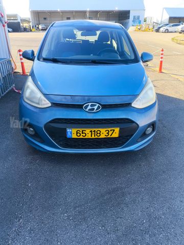 יונדאי i10