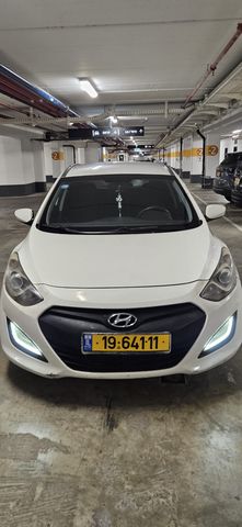 יונדאי i30