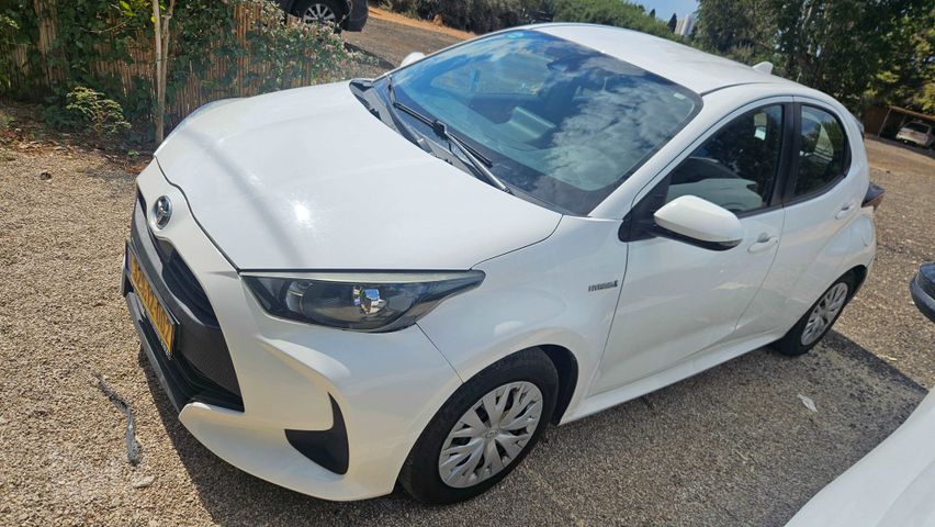 מודעת רכב טויוטה יאריס