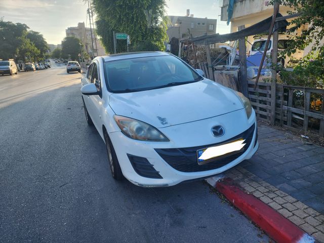 מאזדה 3
