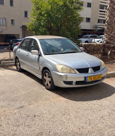 מודעת רכב מיצובישי לנסר