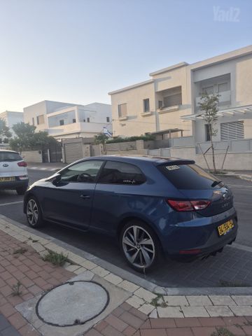 סיאט לאון