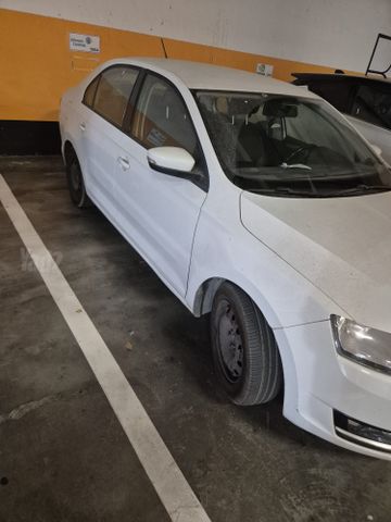 מודעת רכב סקודה ראפיד
