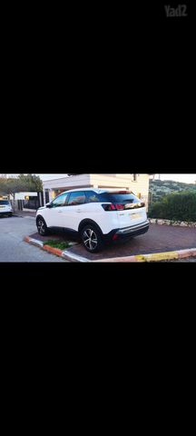 פיג'ו 3008