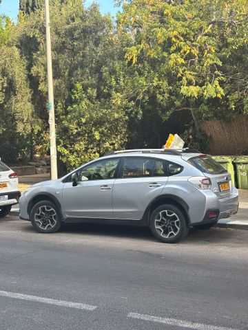 מודעת רכב סובארו XV