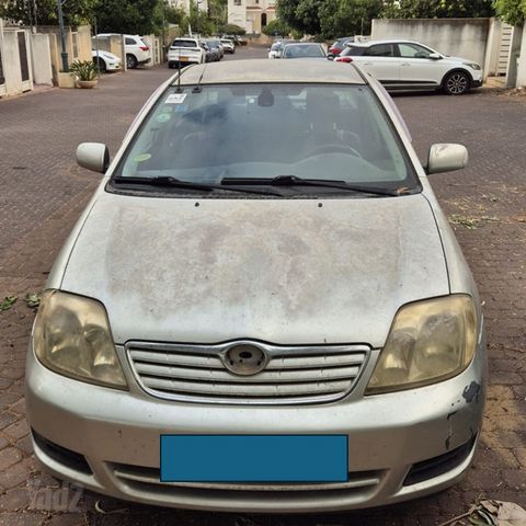 טויוטה קורולה