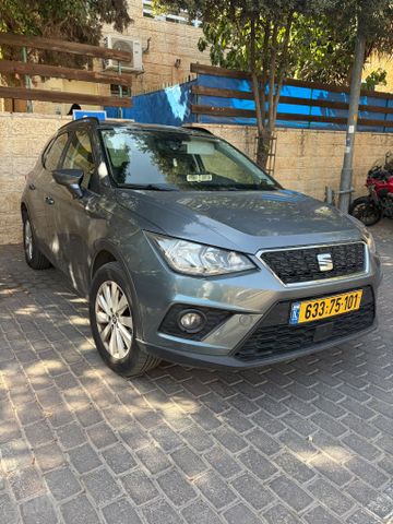מודעת רכב סיאט ארונה