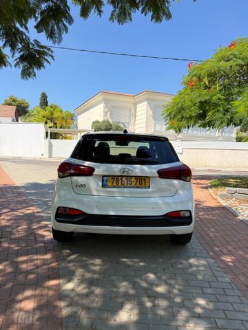 יונדאי i20