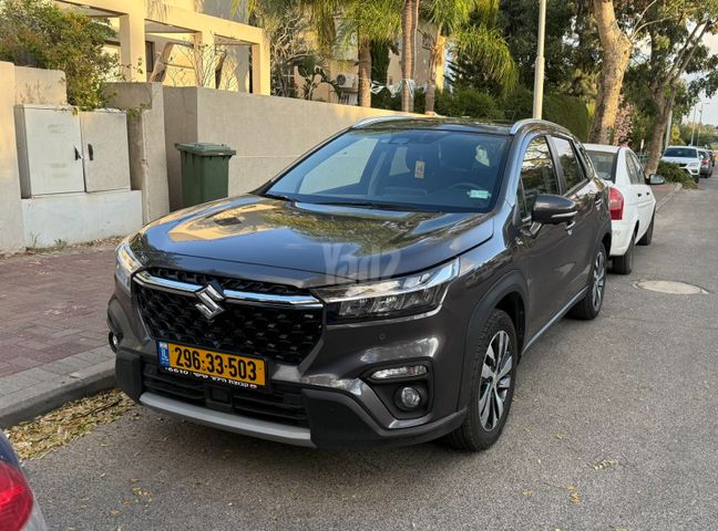 סוזוקי S-Cross