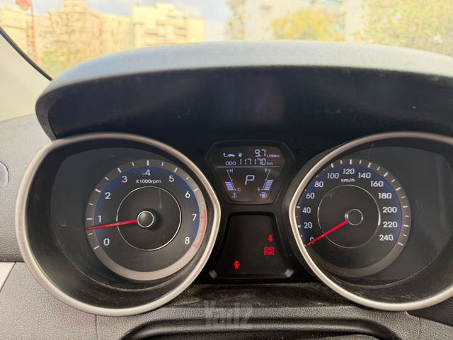 יונדאי I35