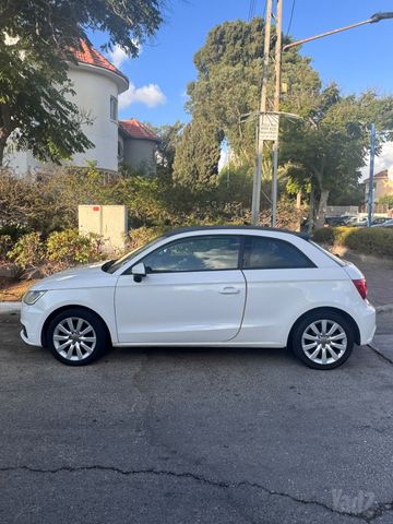 אאודי A1