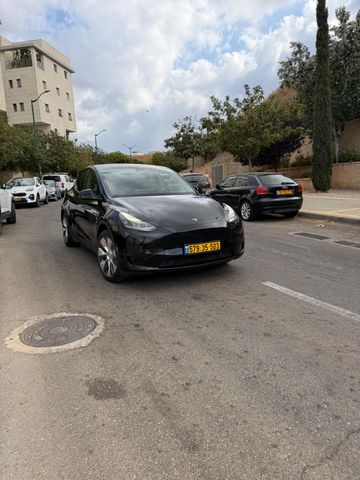 טסלה מודל Y
