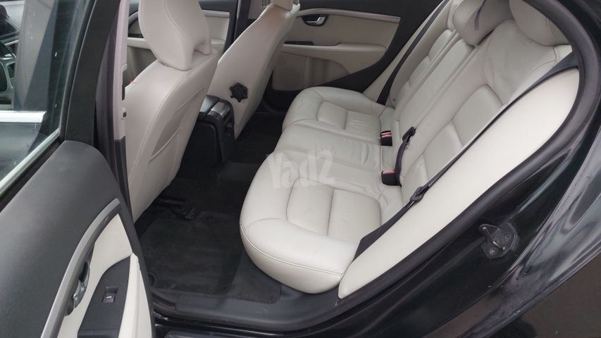 וולוו S80