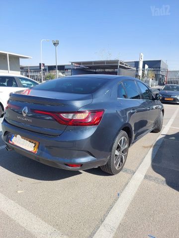 רנו מגאן