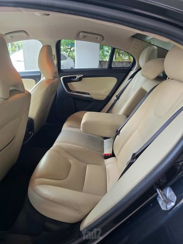 וולוו S60