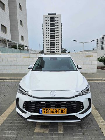 אם ג'י ZS