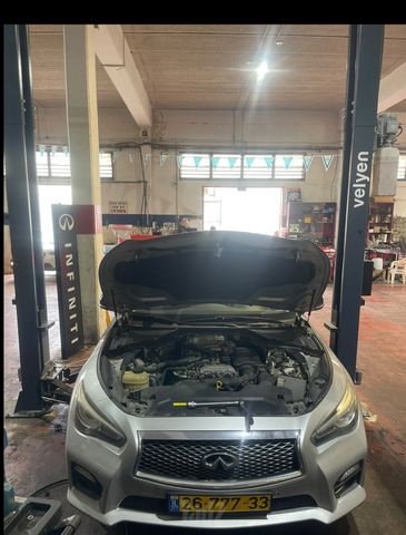 אינפיניטי Q50