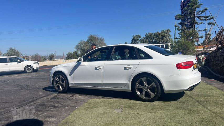 מודעת רכב אאודי A4