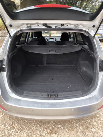 יונדאי i30