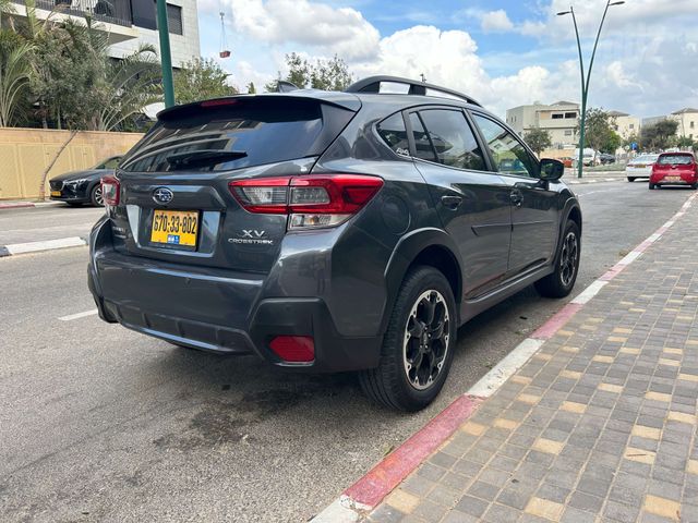 מודעת רכב סובארו XV