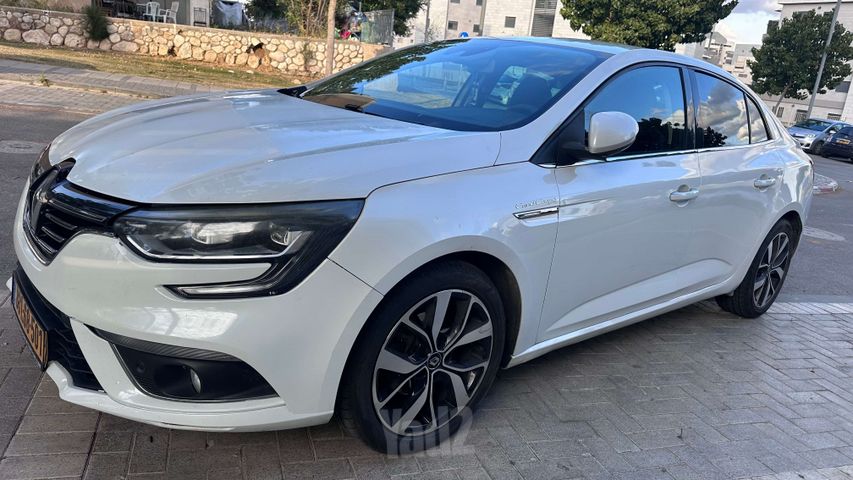 רנו מגאן