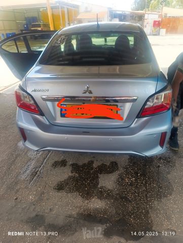 מיצובישי אטראז'