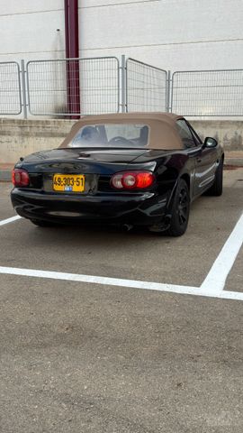 מאזדה MX-5