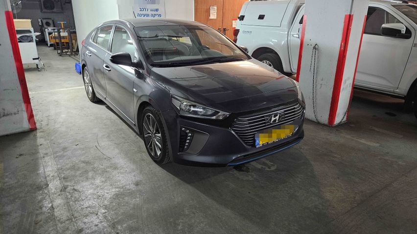 מודעת רכב יונדאי איוניק