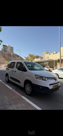 טויוטה פרואייס סיטי