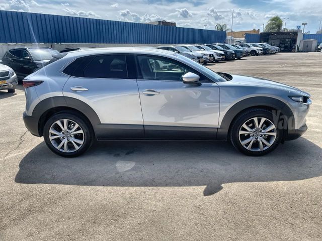 מאזדה CX-30
