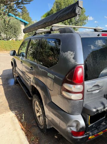 טויוטה לנד קרוזר