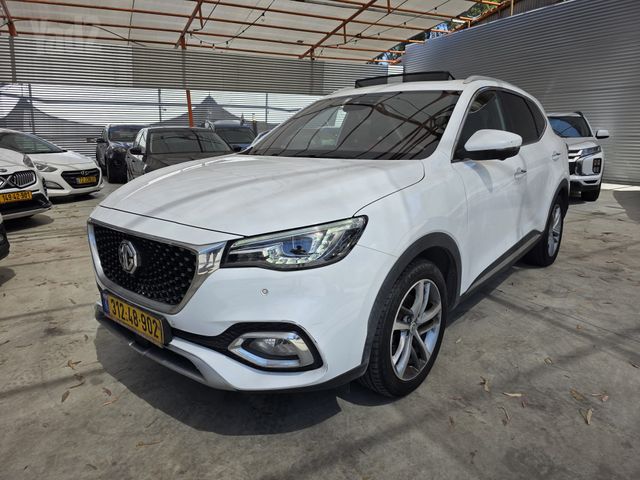 מודעת רכב אם ג'י EHS PHEV
