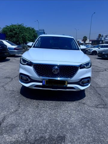 אם ג'י EHS PHEV
