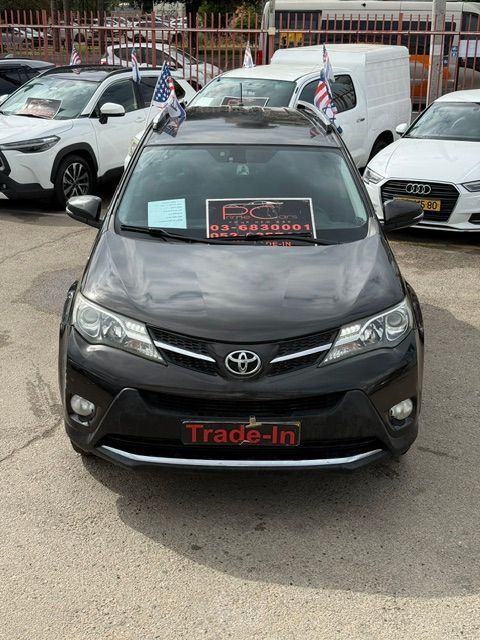 טויוטה RAV4