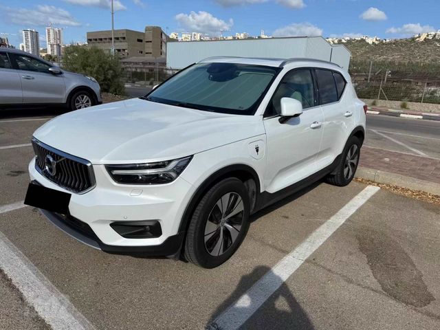 וולוו XC40