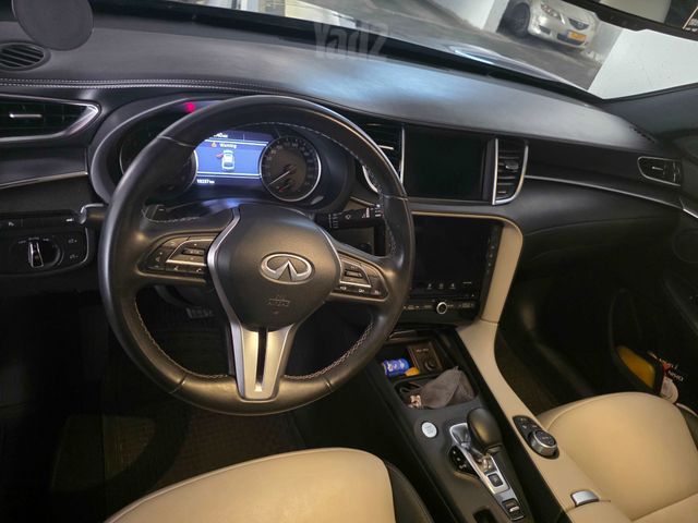 אינפיניטי QX55