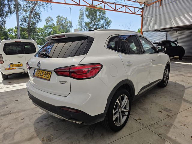 אם ג'י EHS PHEV