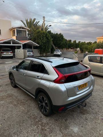 מיצובישי אקליפס קרוס