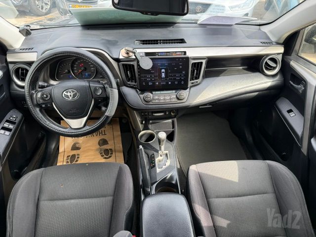 טויוטה RAV4