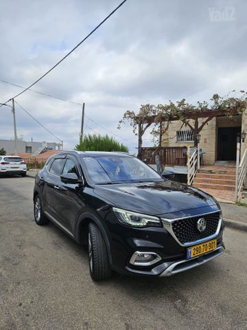 אם ג'י EHS PHEV