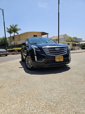 קאדילק XT5