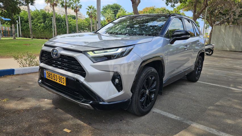 טויוטה RAV4