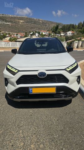 מודעת רכב טויוטה RAV4